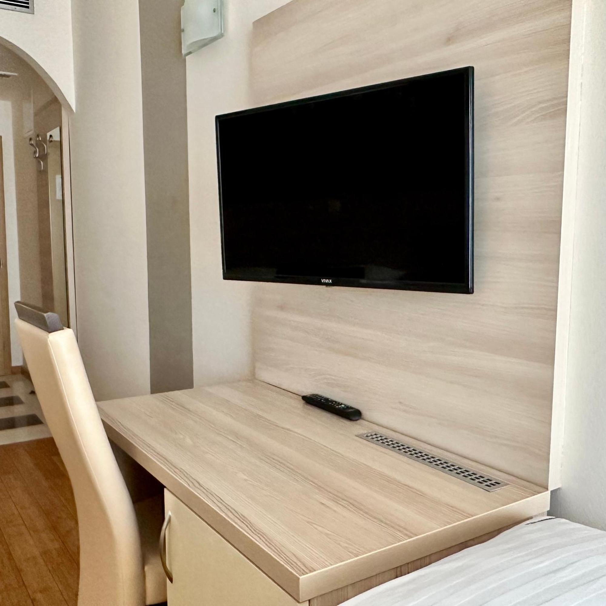 Superior Triple Room,1499321914:JPEG